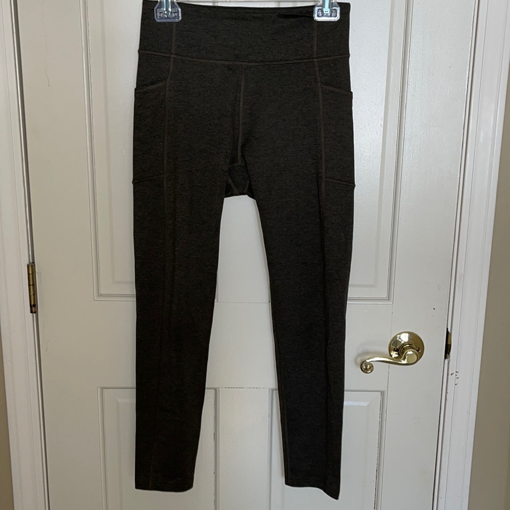 Women’s Tek Gear Medium Workout Leggings
